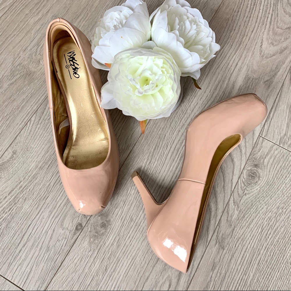 Mossimo Nude Heels